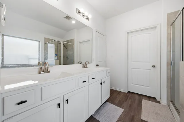 $2,200 | 23846 Via Leoni Drive, New Caney, TX 77357