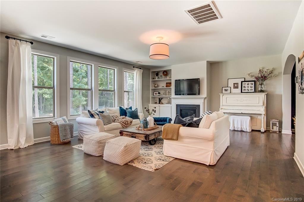 2086 Lometa Road York, SC 29745 - Photo 8 of 43 Gallery Image 8