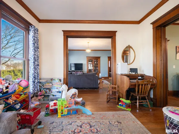 $264,900 | 502 West 4th Street, Delavan, IL 61734