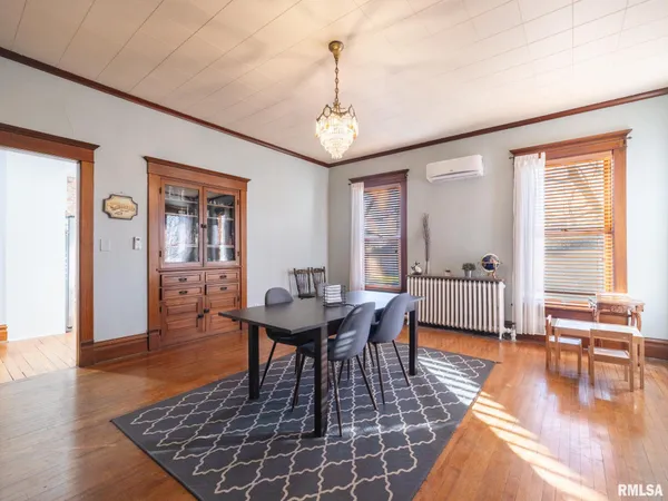 $264,900 | 502 West 4th Street, Delavan, IL 61734