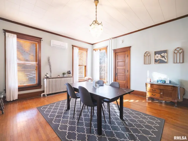 $269,900 | 502 West 4th Street, Delavan, IL 61734