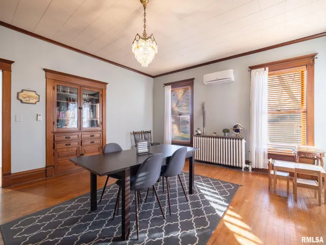 $269,900 | 502 West 4th Street, Delavan, IL 61734