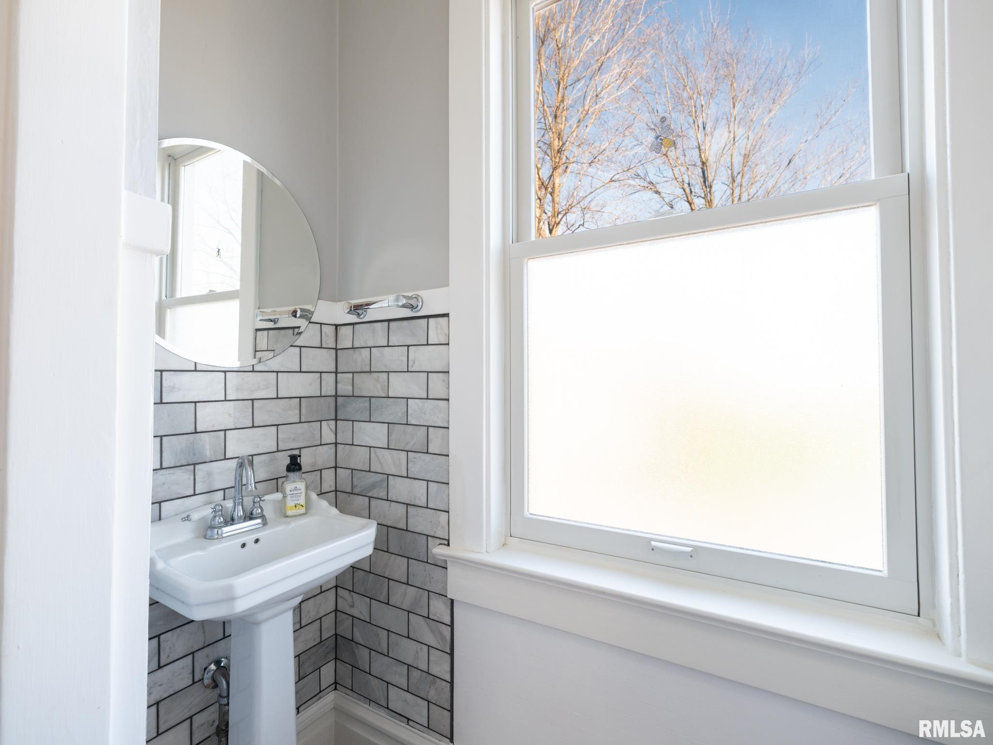 502 West 4th Street Delavan, IL 61734 - Photo 31 of 85