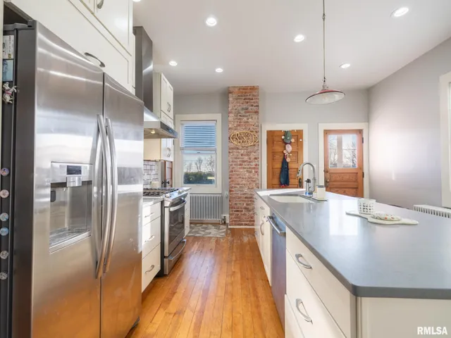 $269,900 | 502 West 4th Street, Delavan, IL 61734