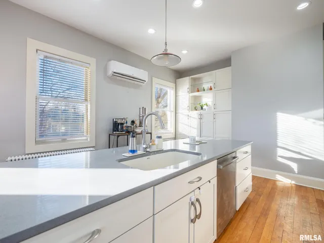 $269,900 | 502 West 4th Street, Delavan, IL 61734