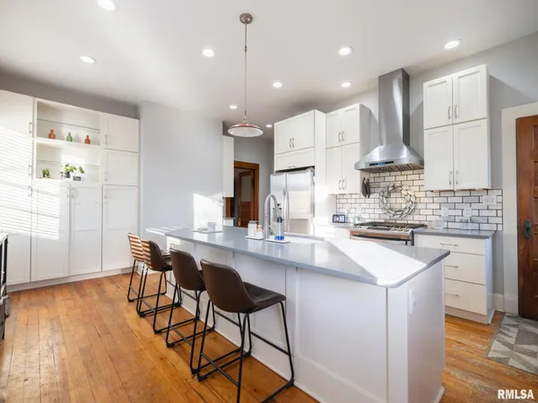 $264,900 | 502 West 4th Street, Delavan, IL 61734