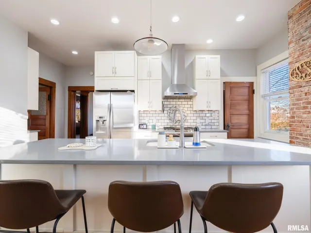 $269,900 | 502 West 4th Street, Delavan, IL 61734