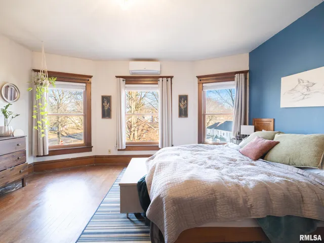 $269,900 | 502 West 4th Street, Delavan, IL 61734