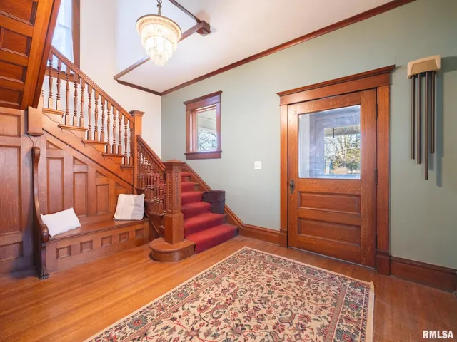 $269,900 | 502 West 4th Street, Delavan, IL 61734