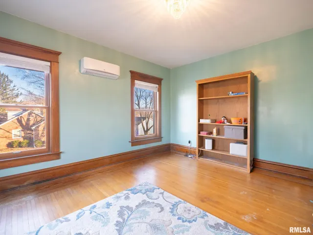 $269,900 | 502 West 4th Street, Delavan, IL 61734