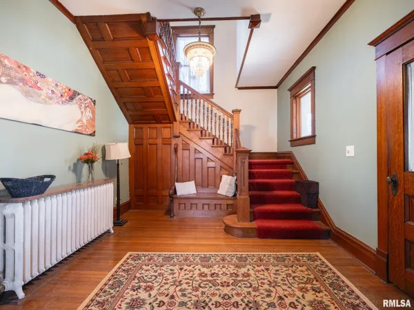 $264,900 | 502 West 4th Street, Delavan, IL 61734