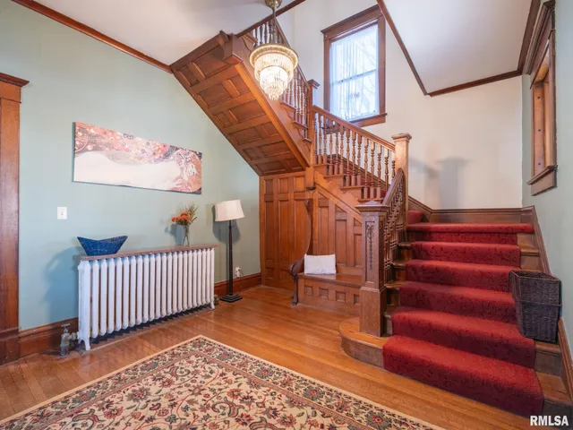 $269,900 | 502 West 4th Street, Delavan, IL 61734