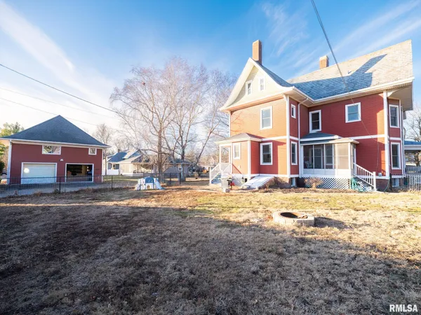 $264,900 | 502 West 4th Street, Delavan, IL 61734