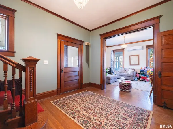 $264,900 | 502 West 4th Street, Delavan, IL 61734