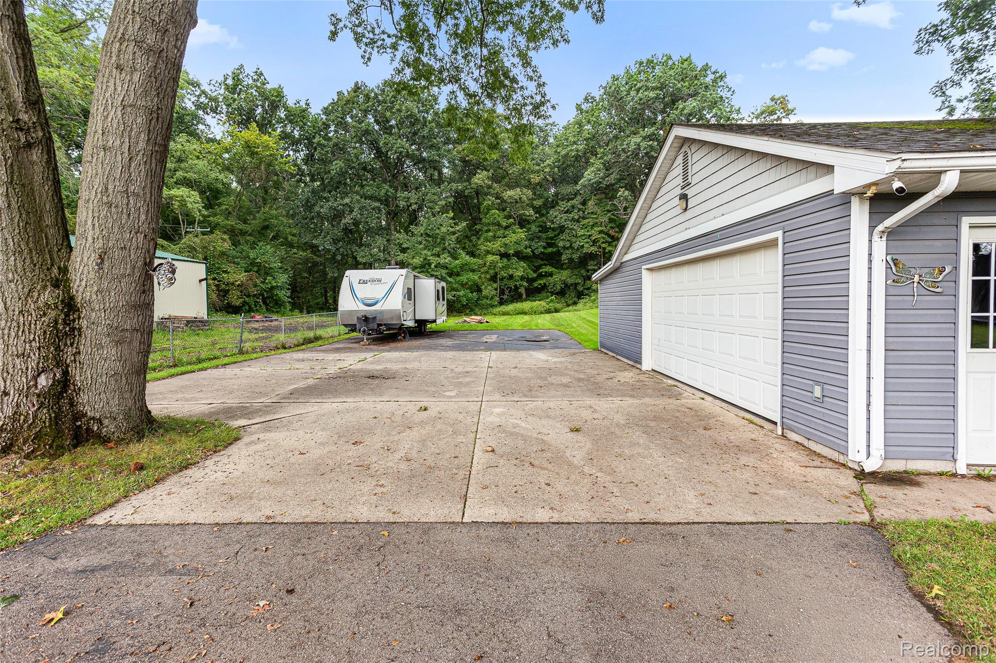 9561 Exeter Road Carleton, MI 48117 - Photo 42 of 46 IMG_6576.jpg