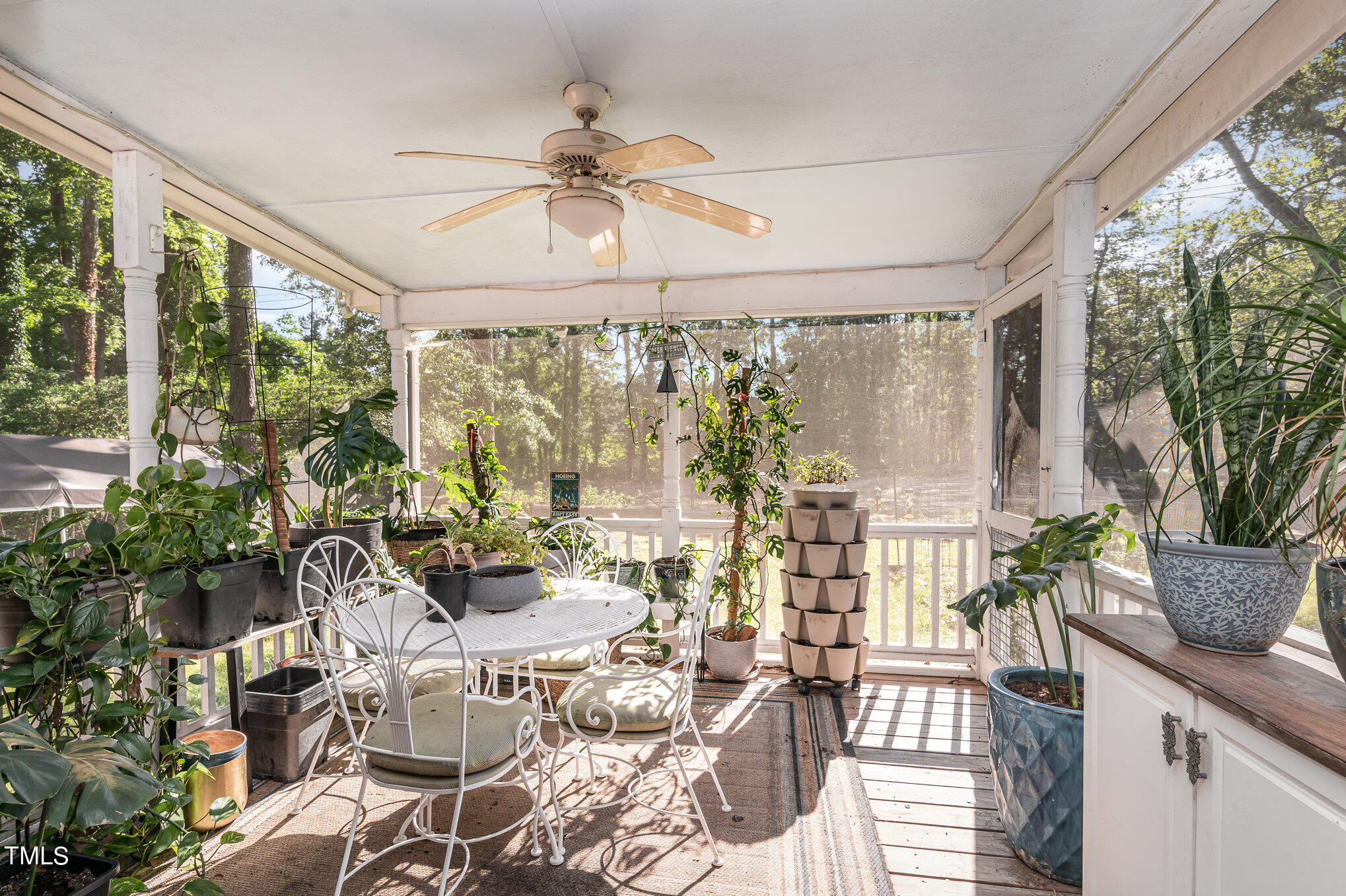 5908 Deblyn Avenue Raleigh, NC 27612 - Photo 15 of 19 016_dsc00045-edit