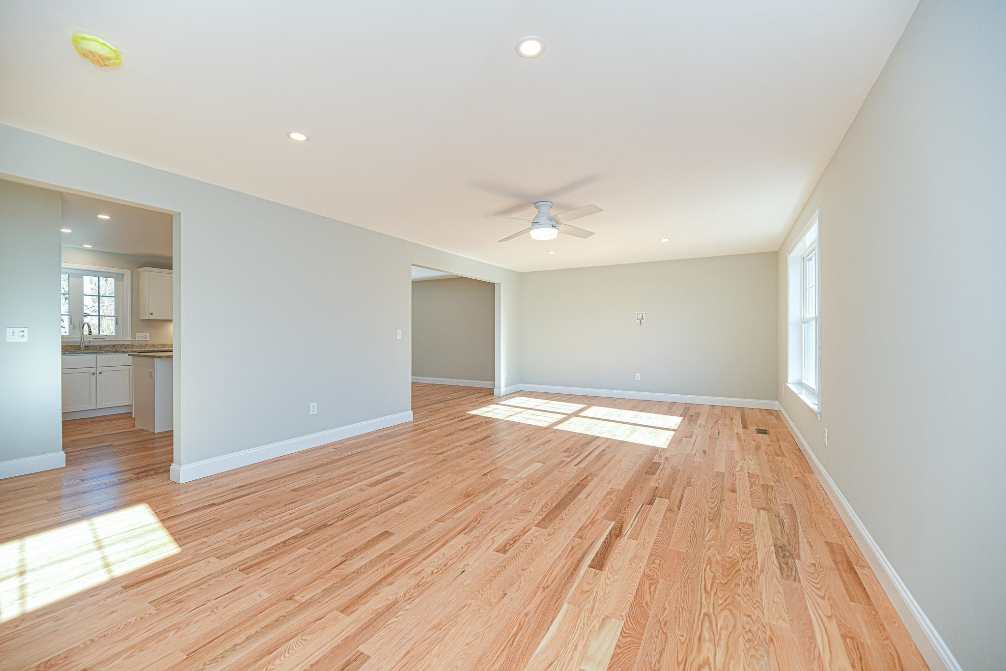 5 Delphi Way Londonderry, NH 03053 - Photo 19 of 34