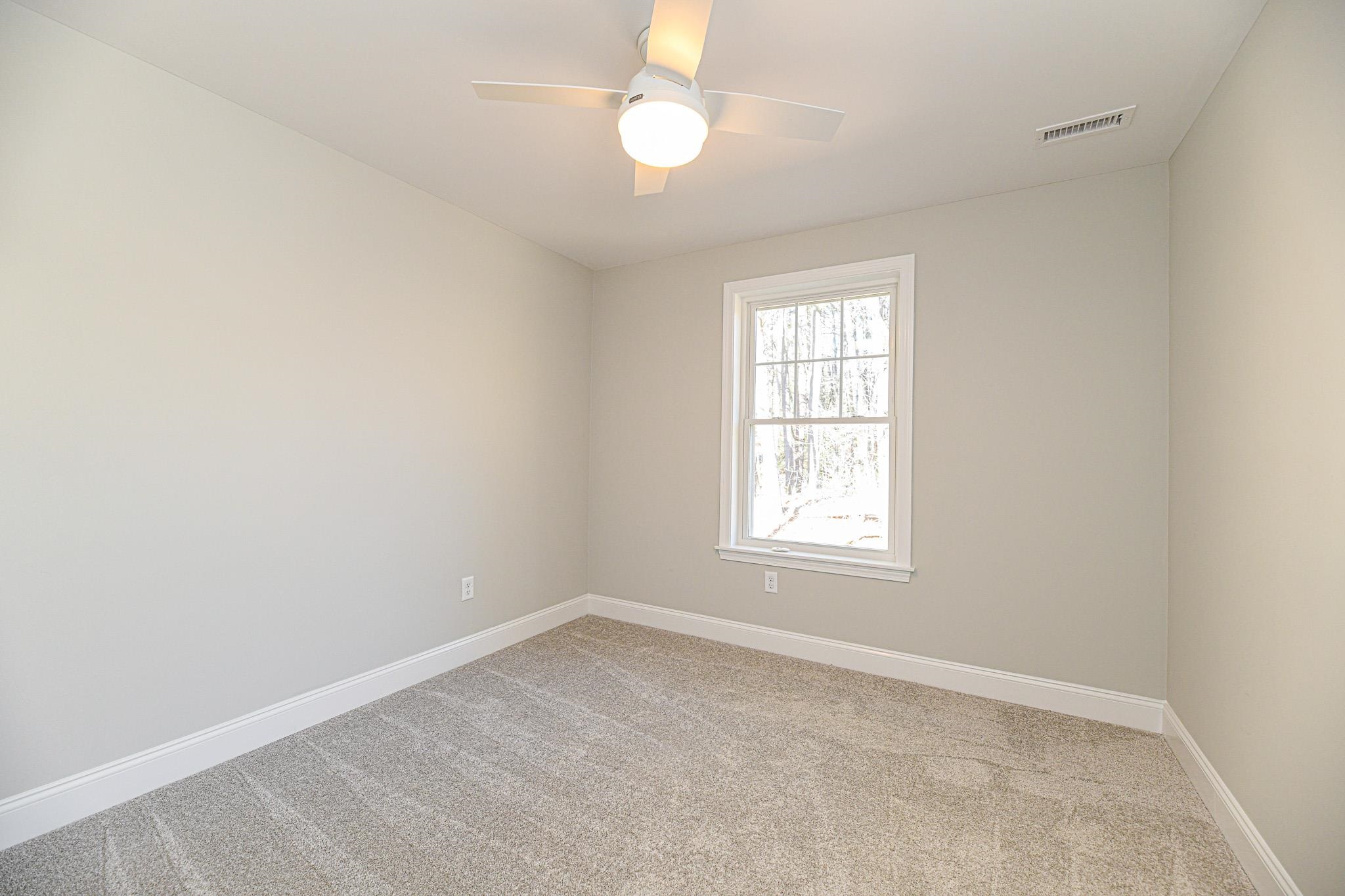 5 Delphi Way Londonderry, NH 03053 - Photo 20 of 34