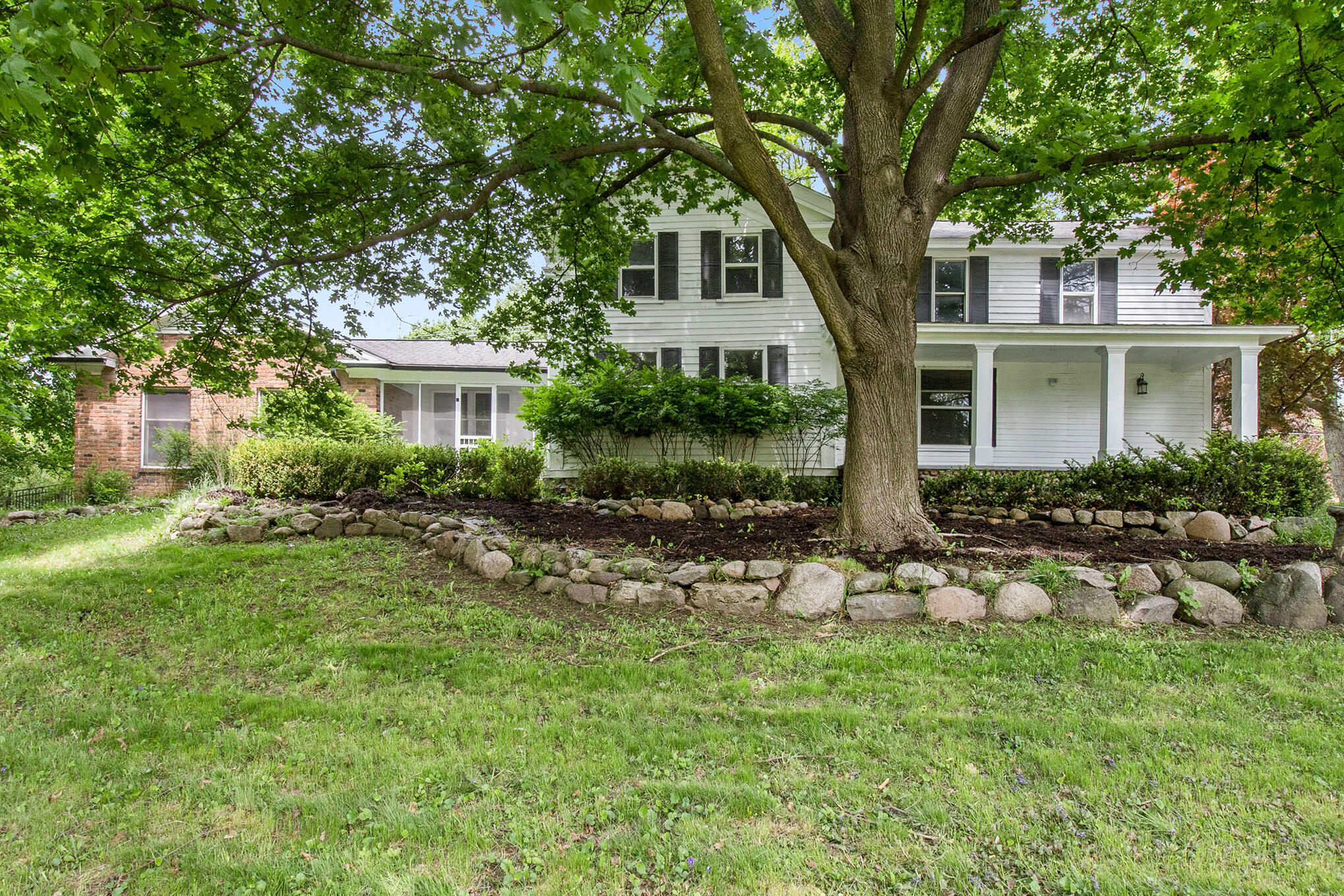 8150 Holcomb Road Clarkston, MI 48348 - Photo 1 of 33 IMG_3701