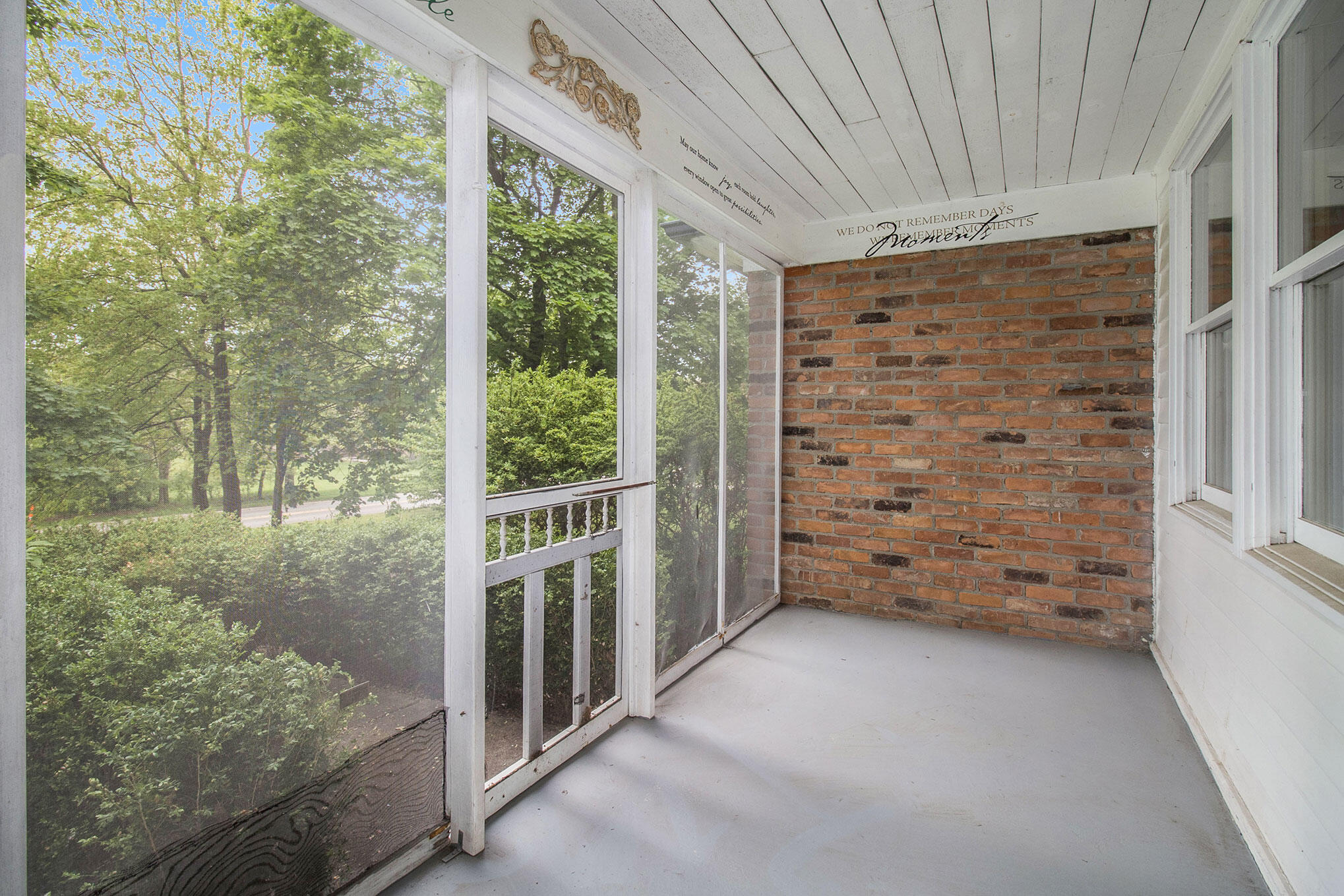 8150 Holcomb Road Clarkston, MI 48348 - Photo 19 of 33 IMG_3636