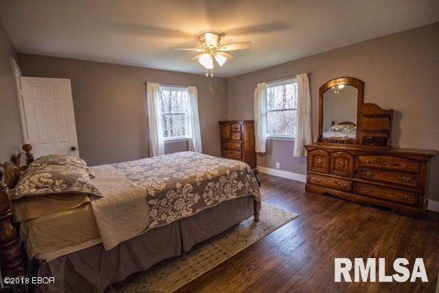 7617 Giant City Road Carbondale, IL 62902 - Photo 4 of 32 Gallery Image 4