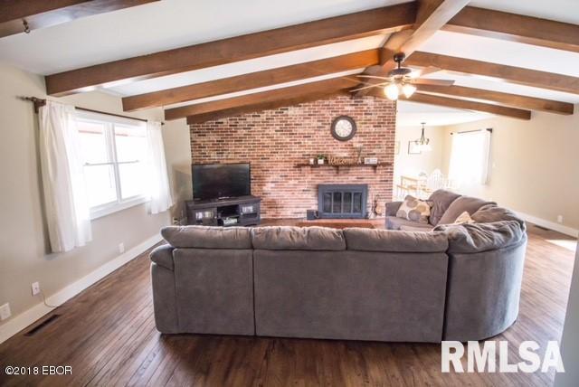 7617 Giant City Road Carbondale, IL 62902 - Photo 6 of 32 Gallery Image 6