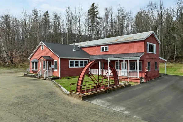 $1,500,000 | 1955 Presidential Highway, Jefferson, NH 03583
