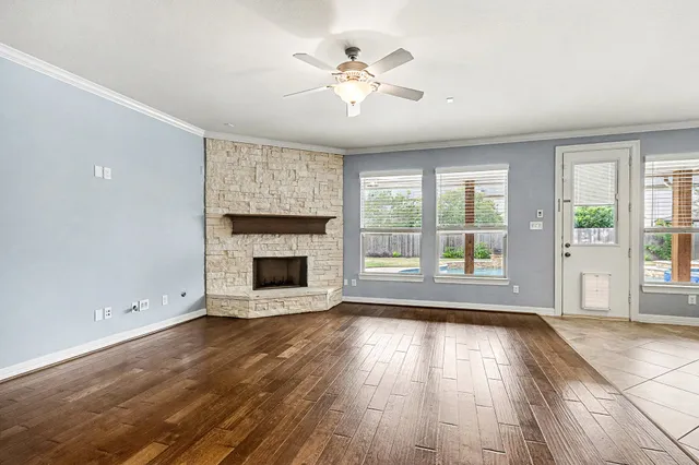 $698,000 | 2419 Malaga Lane, League City, TX 77573