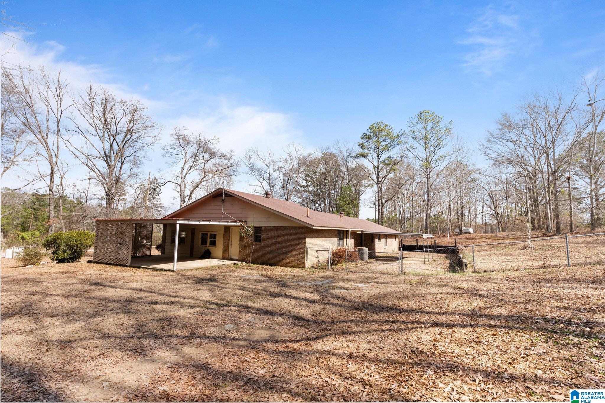 3926 County Road 37 Clanton, AL 35045 - Photo 4 of 42