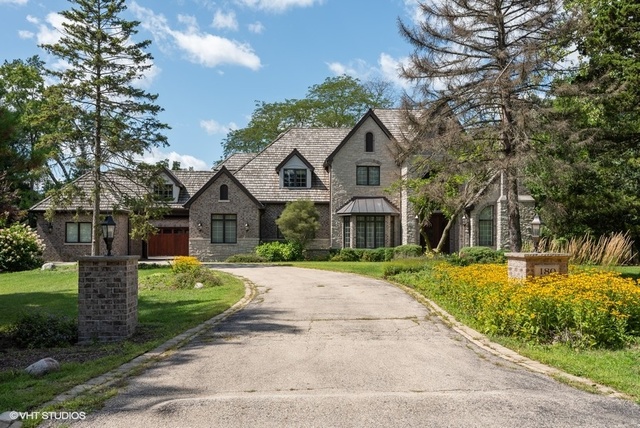 180 Coach Road Northfield, IL 60093 - Photo 1 of 46