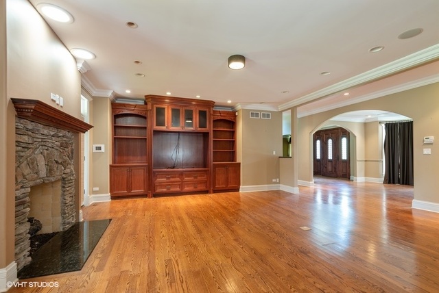 180 Coach Road Northfield, IL 60093 - Photo 14 of 46