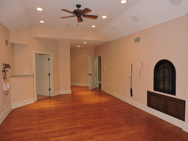 180 Coach Road Northfield, IL 60093 - Photo 22 of 46