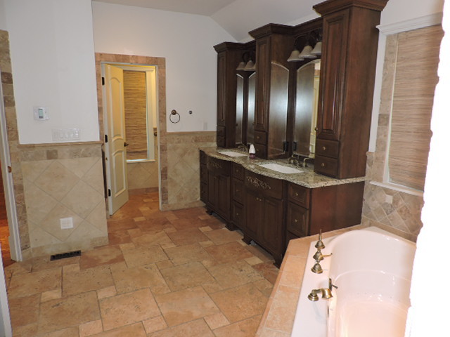 180 Coach Road Northfield, IL 60093 - Photo 24 of 46