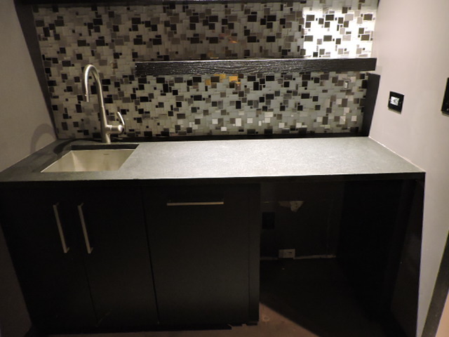 180 Coach Road Northfield, IL 60093 - Photo 38 of 46