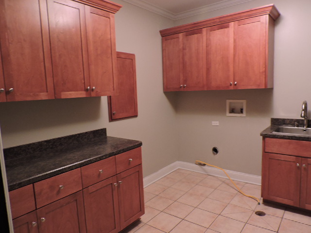 180 Coach Road Northfield, IL 60093 - Photo 40 of 46