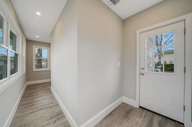 $699,999 | 141 Park Avenue, Lindenhurst, NY 11757