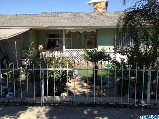 632 South R Street Tulare, CA 93274 - Photo 1 of 1 Primary Photo