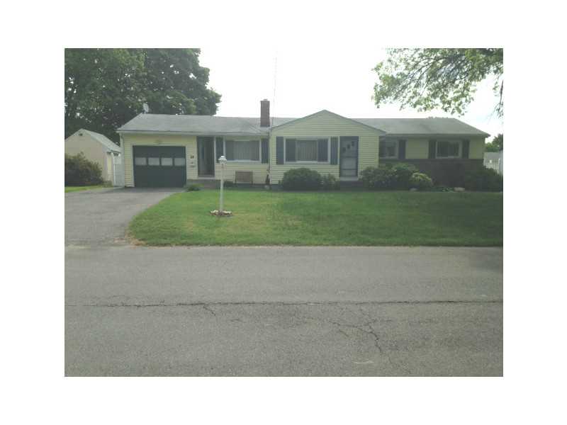 24 Montcalm Road Warwick, RI 02889 - Photo 1 of 20 Exterior Front.