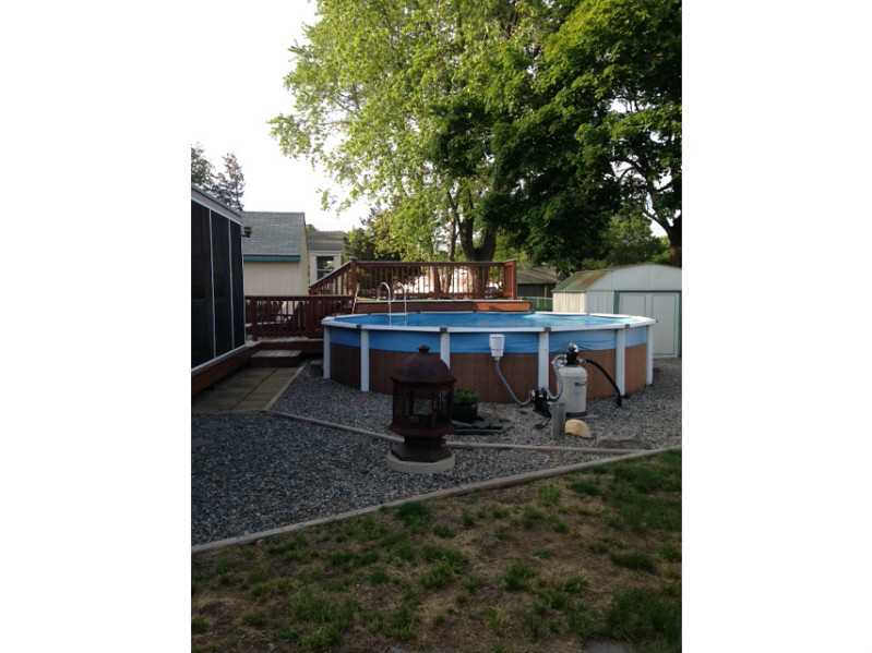 24 Montcalm Road Warwick, RI 02889 - Photo 19 of 20 Yard/Garden.