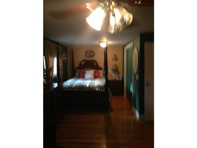24 Montcalm Road Warwick, RI 02889 - Photo 5 of 20 Master Bedroom.