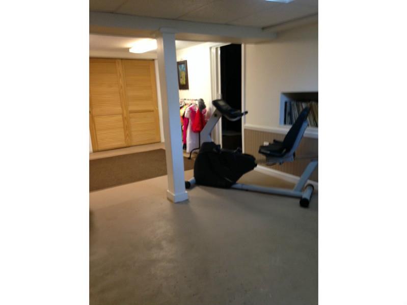 24 Montcalm Road Warwick, RI 02889 - Photo 10 of 20 Other.