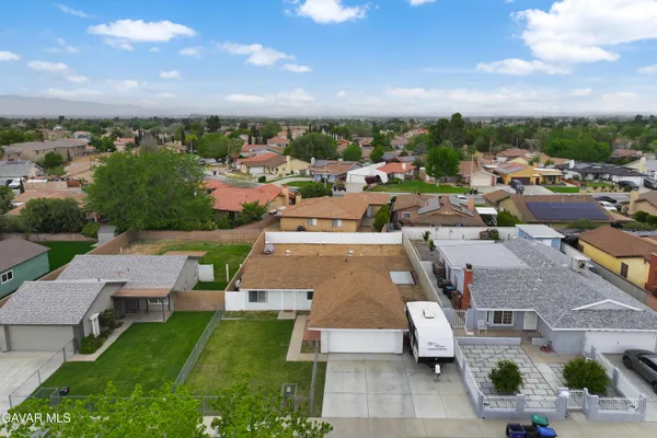 $405,000 | 2229 West Ave K 13, Lancaster, CA 93536