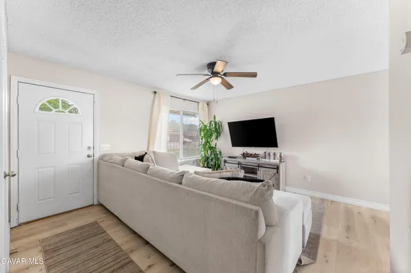 $405,000 | 2229 West Ave K 13, Lancaster, CA 93536
