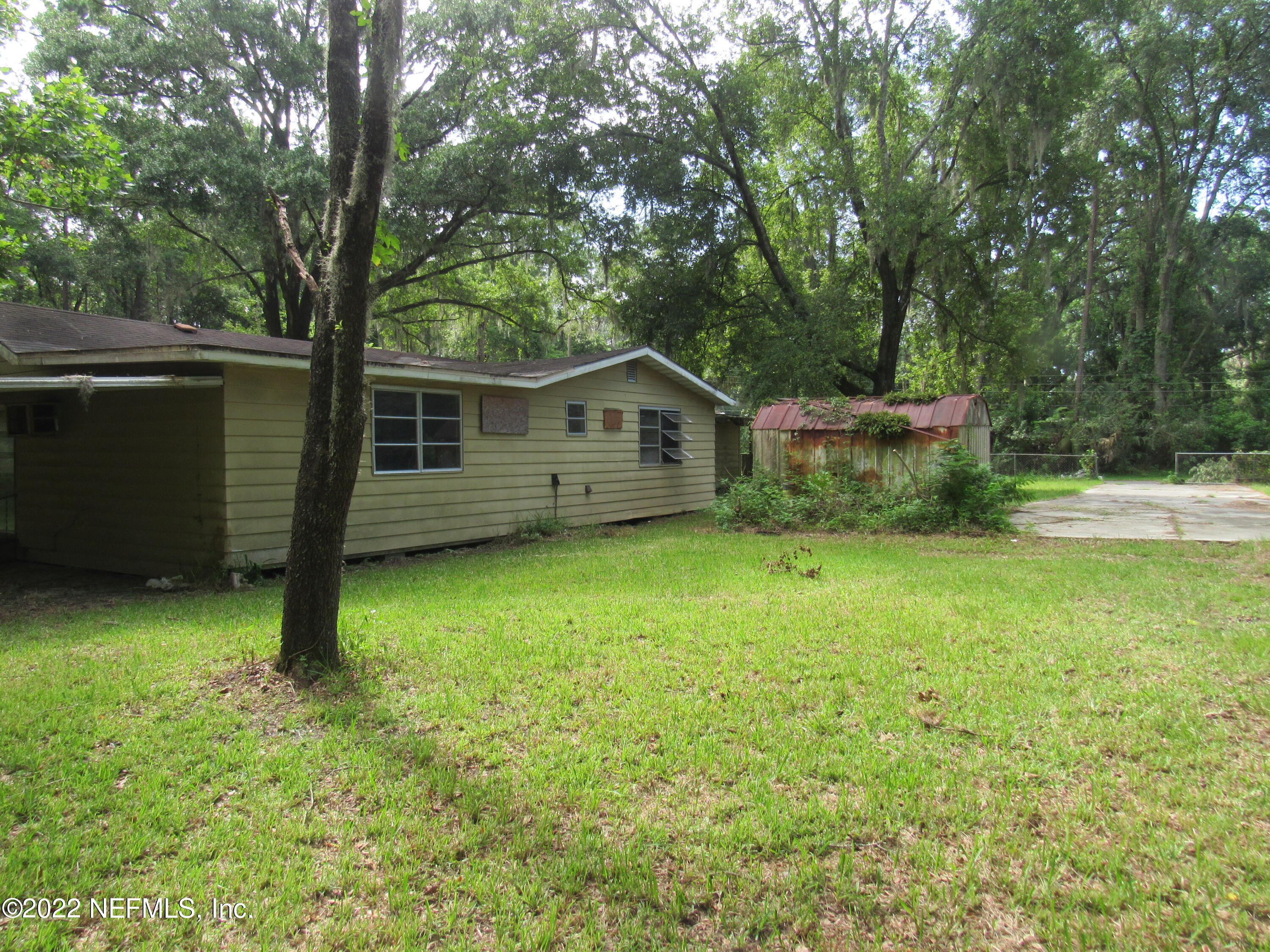 5946 Jacks Road Jacksonville, FL 32254 - Photo 5 of 25 Back view 2