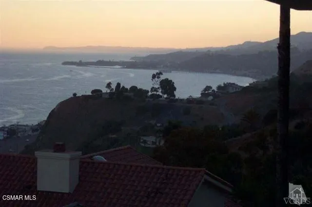 $749,000 | 21471 Calle Del Barco, Malibu, CA 90265