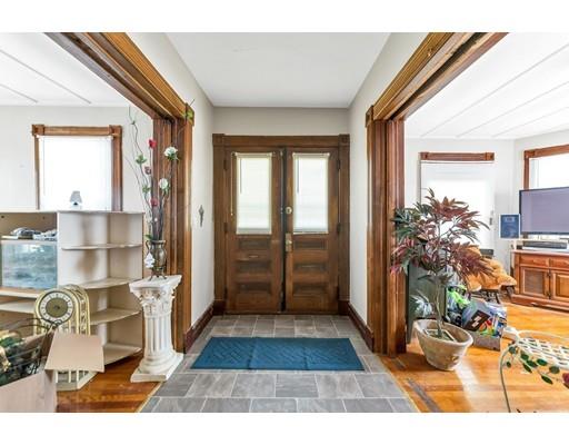 34 Brown Street Springfield, MA 01109 - Photo 8 of 15 Gallery Image 8