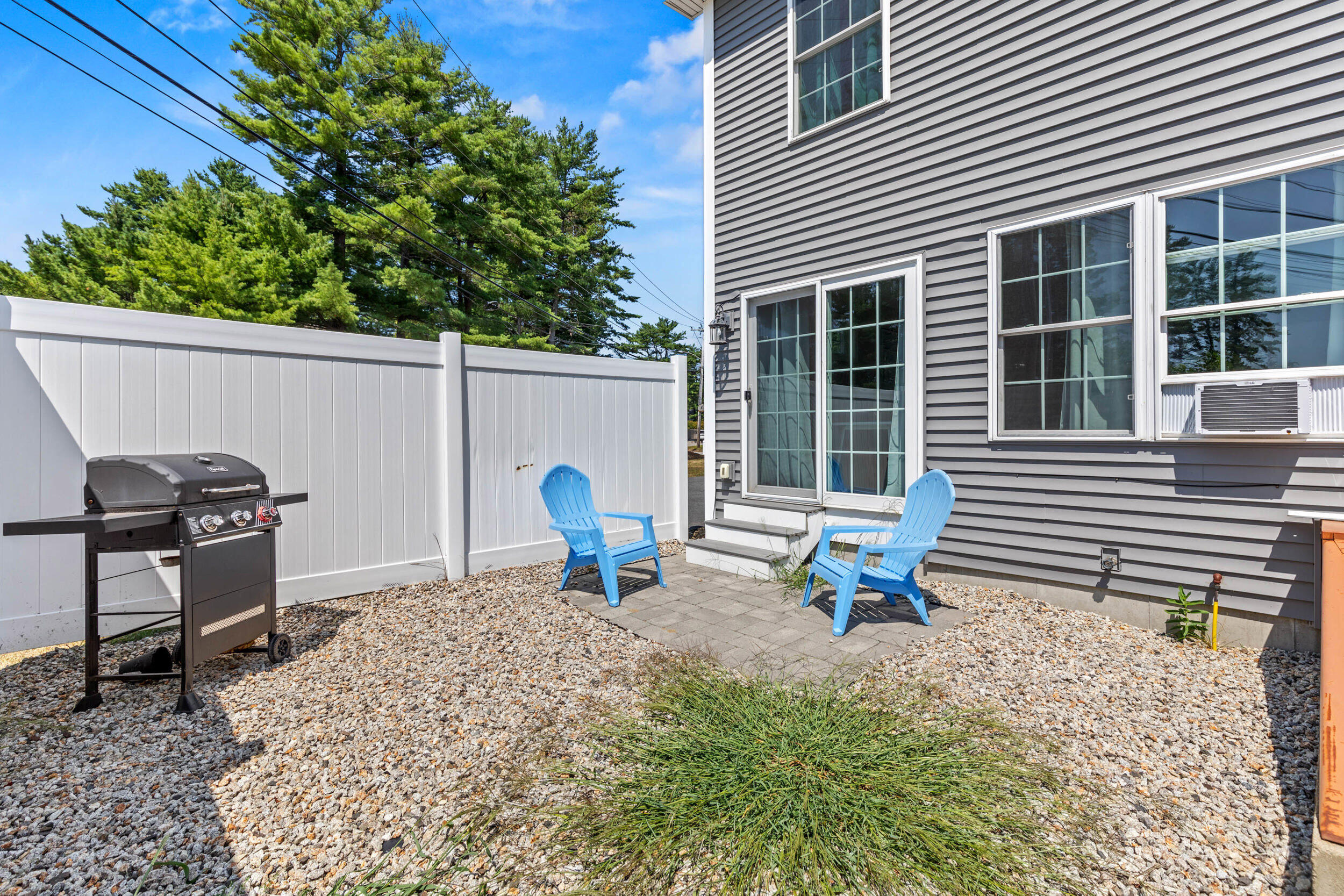 8 Smithwheel Road, Unit 8A Old Orchard Beach, ME 04064 - Photo 21 of 32 8 smithwheel rd, oob exterior_14