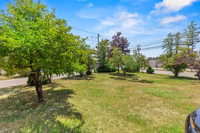 $349,999 | 8 Smithwheel Road, Unit 8A, Old Orchard Beach, ME 04064