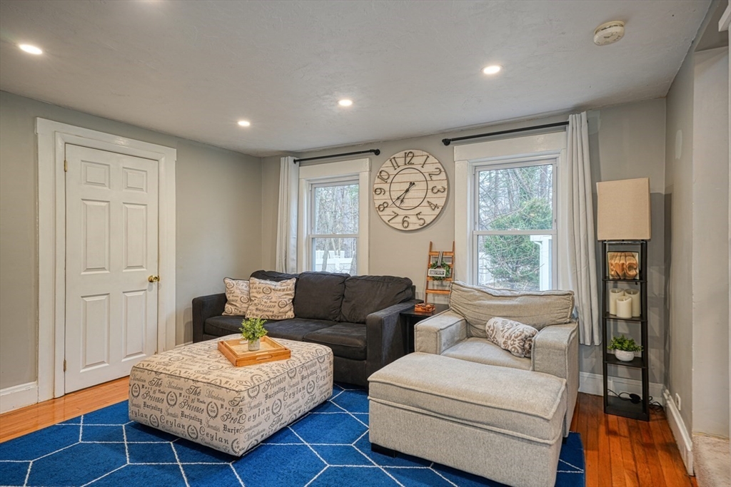 3 Reed Street Burlington, MA 01803 - Photo 6 of 13 Gallery Image 6