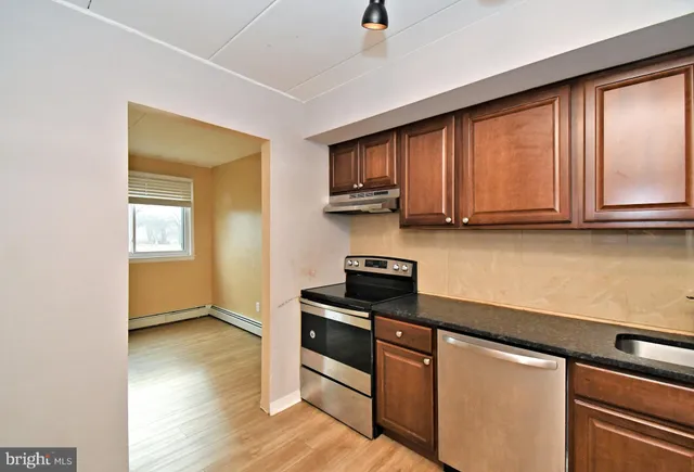 $249,900 | 1575 West Street Road, Unit 232, Warminster, PA 18974